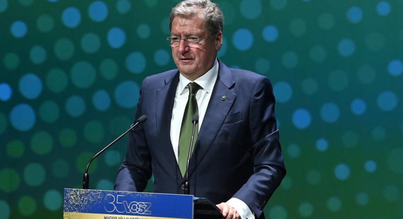 Parragh nem enged: továbbra is lopással vádolja utódját, és bankot alapított volna a kamara pénzéből