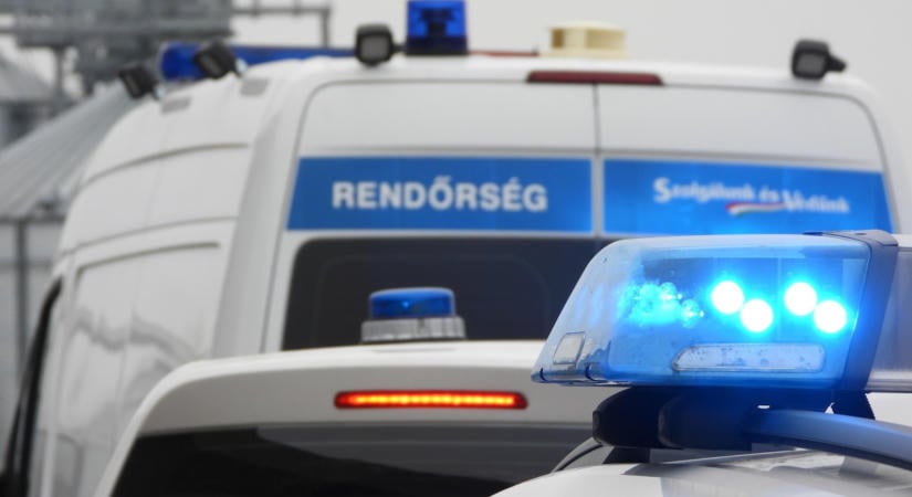 Baleset történt a 4-esen Debrecen közelében, teljes útzár