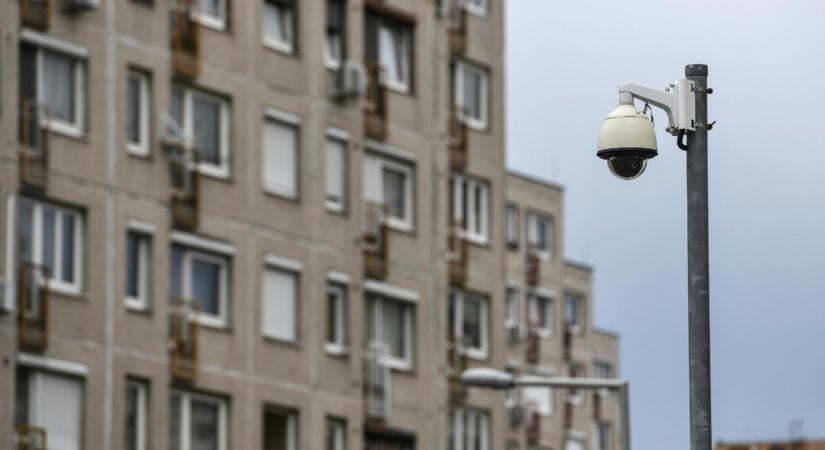 Ha változtatni akarnak a lakáshelyzeten, az évi 70 ezer elutasított kollégiumi jelentkezéssel kell valamit kezdeni