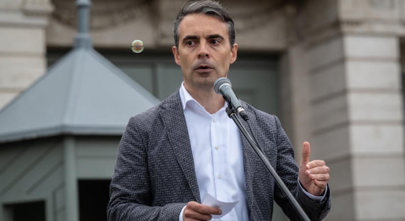 Vona Gábor szerint törvényellenes, amit a Tisza képviselője tett, egyértelmű szankciót követel
