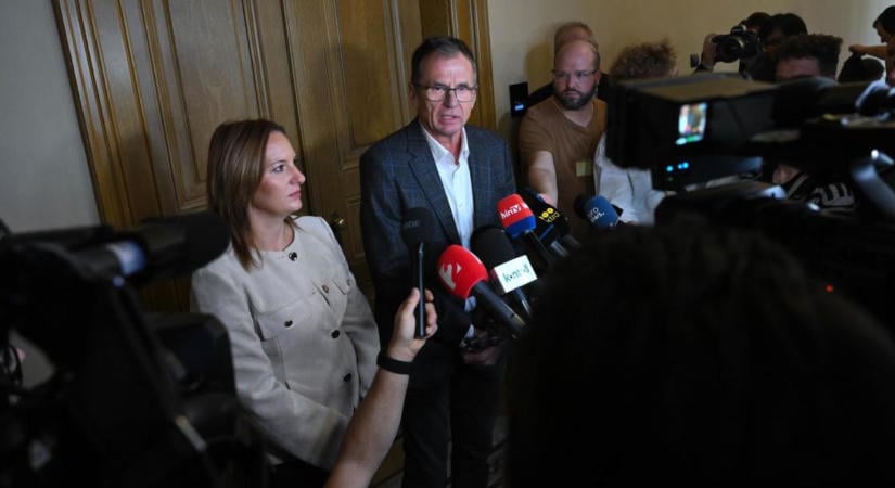 Szijjártó BYD-s állása: a Fidesz szerint az egész ügy politikai lejáratás