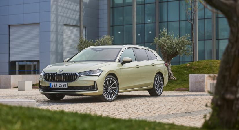 A klasszikus dízel kombi még mindig baromi jó – Škoda Superb Combi