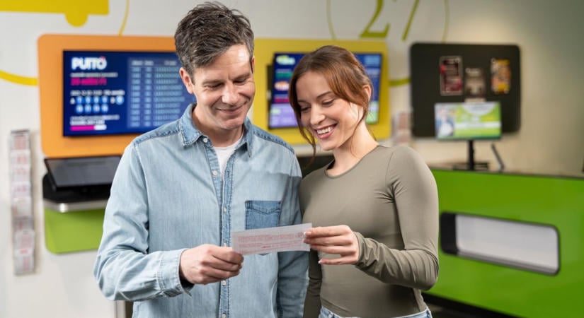 Több mint száz lakást vehetne belőle: elképesztő összeg vár a lottónyertesre