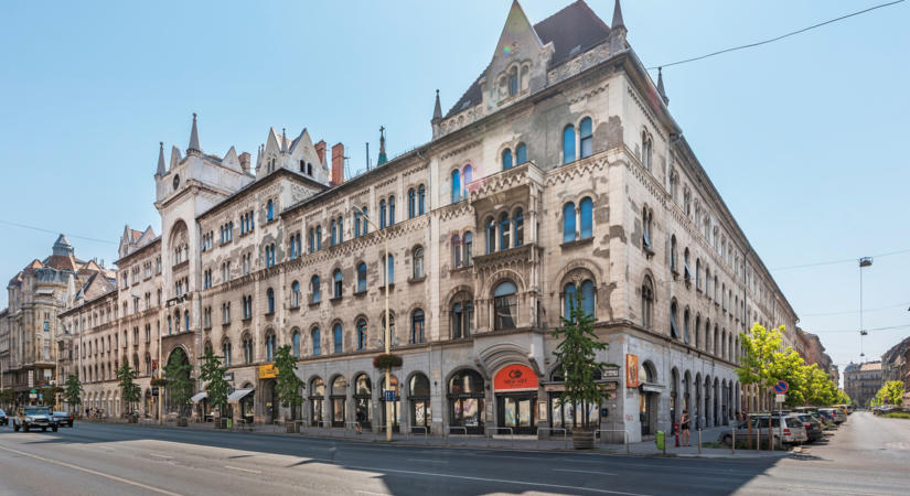 A Rákóczi út rejtett kincse: a szlovák evangélikus templom hányattatott sorsa