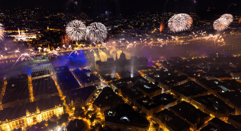 Nyakunkon a hosszú hétvége, így lesznek zárva a boltok