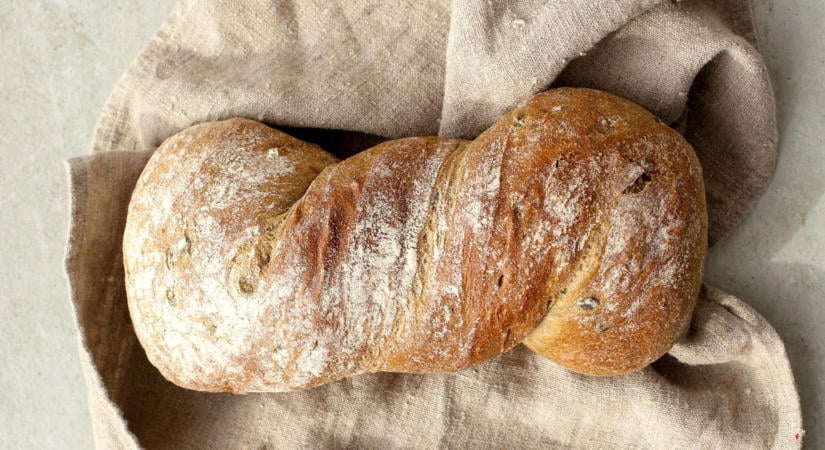 Mentes Anyu: Teljes kiőrlésű gyökérkenyér - recept