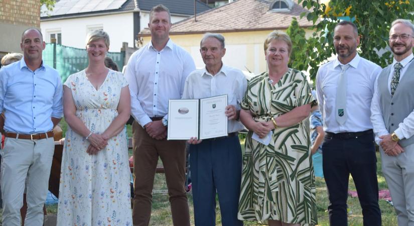 Schmidt István kapta idén a Csolnokért Díjat