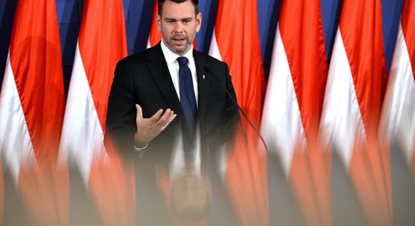 Lázár János ezt tervezte a puszta közepére, csak ígérgetés jutott Vitézy Dávid szerint Debrecennek