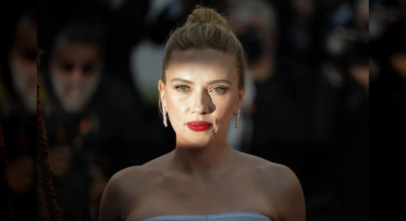 Váratlanul lehúzza a rolót Scarlett Johansson szépségmárkája
