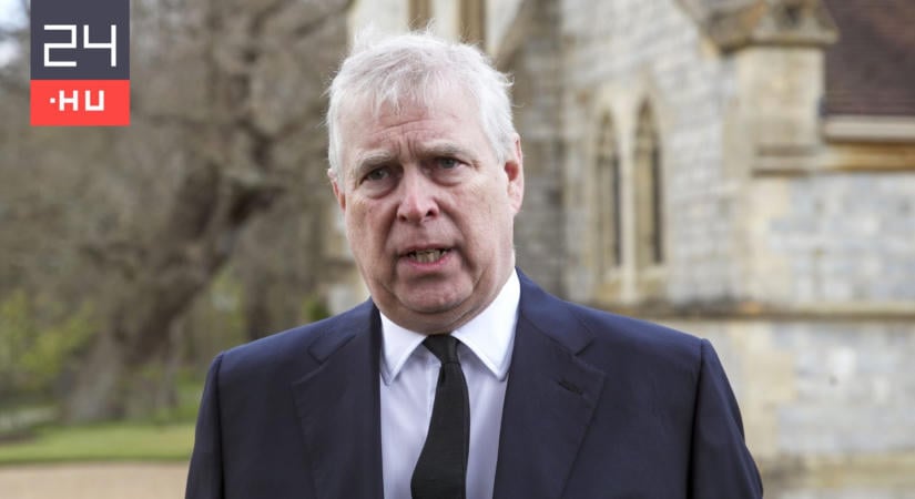 A címeitől megfosztott András jogi úton támadja a brit rendőrséget