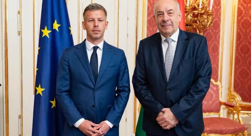 Sulyok Tamás eltűnik, ha aláírja a felmentését, ha nem