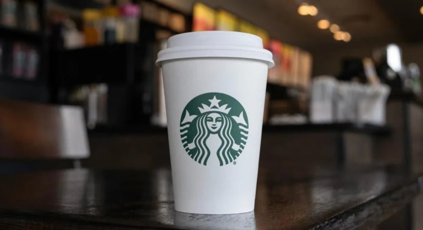 Tömegével zárja be kávézóit a Starbucks