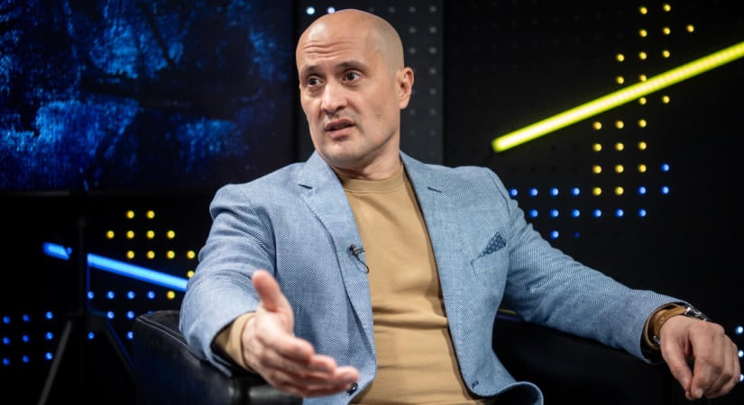 Tarjányi Péter Magyar Péter tojásdobálásáról: Az elkövetők megtanulták, hogy közel lehet jutni a miniszterelnökhöz