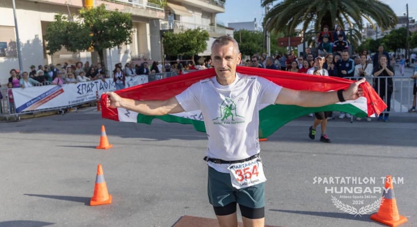 Több mint 34 órán át futott Athéntól Spártáig – márkói futó teljesítette a legendás Spartathlont (galéria)