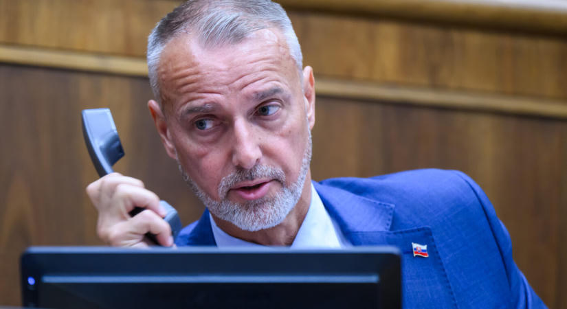 Raši elítéli a külföldiek elleni nyitrai támadást