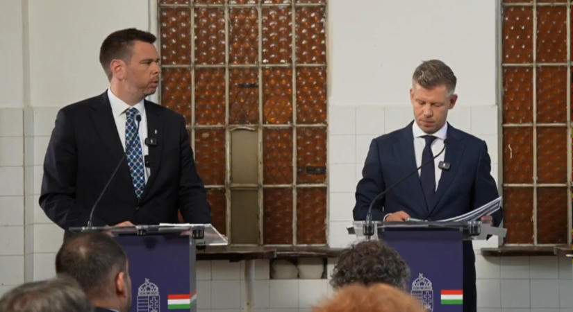Jön még egy kormányszóvivői tájékoztató, speciális vendéggel