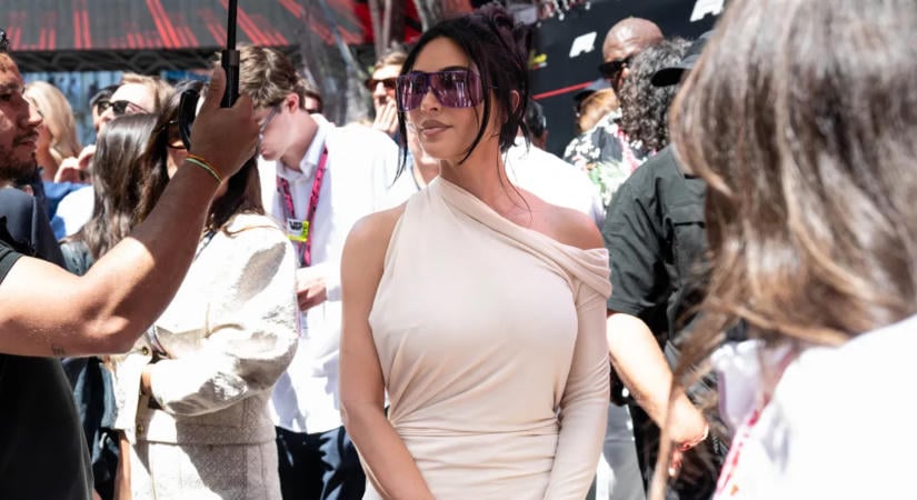 Kórházba került Kim Kardashian: ugyanaz a tünet terítette le, ami apját 59 évesen megölte