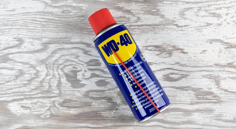 Van lejárati dátuma a WD-40-nek? Meddig jó valójában a dobozban lévő nélkülözhetetlen csodaszer?