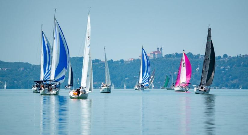Hőségben küzdött a Bahart regatta mezőnye Alsóörsön