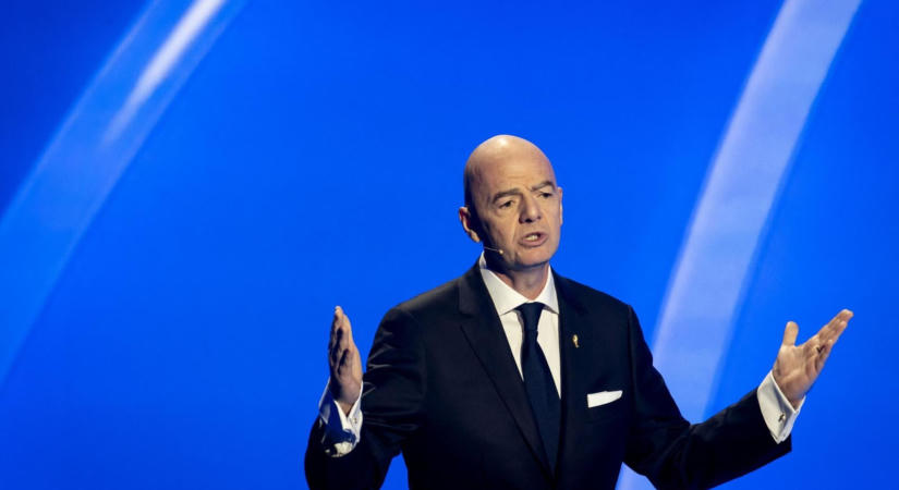 Büntetőfeljelentésre készül az UEFA Gianni Infantino FIFA-elnök ellen