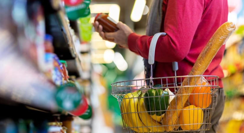 Idősek figyelem! változás jön a szupermarketekben, erre kell figyelni
