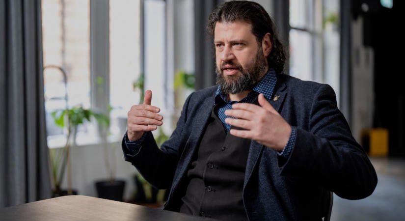 Anyagi helyzetéről vallott Puzsér Róbert: most sem élem azt az életszínvonalat, amelyet élhetnék