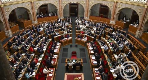 Szerkezeti átalakításokról, kamarai jogkörökről az Országgyűlésben