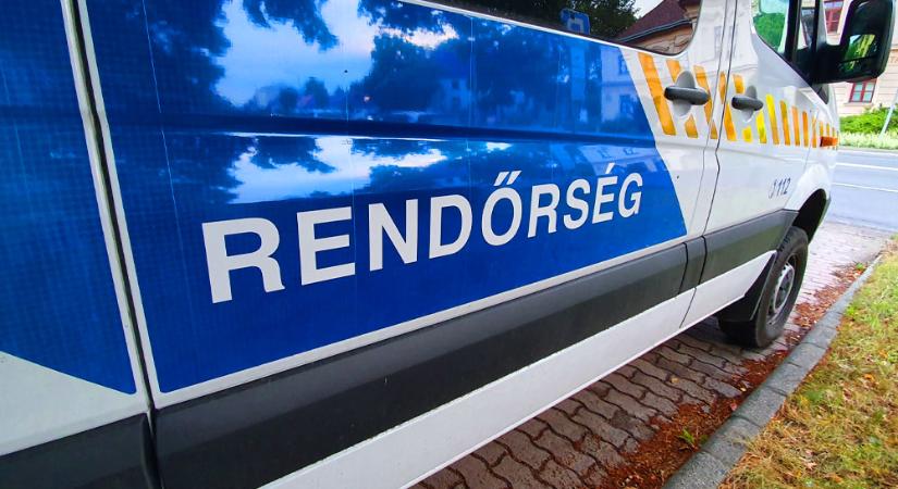 Letartóztatást kezdeményeznek a 16 éves gimnazista ellen, aki veszélyes eszközzel sebezte meg egy rendőr lábát Dunaújvárosban