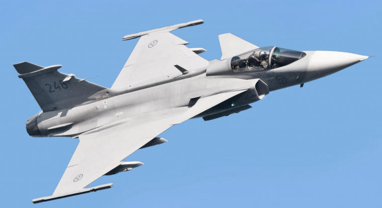 Svédországba vitték a lezuhant magyar Gripen fekete dobozát, már vizsgálják az adatokat