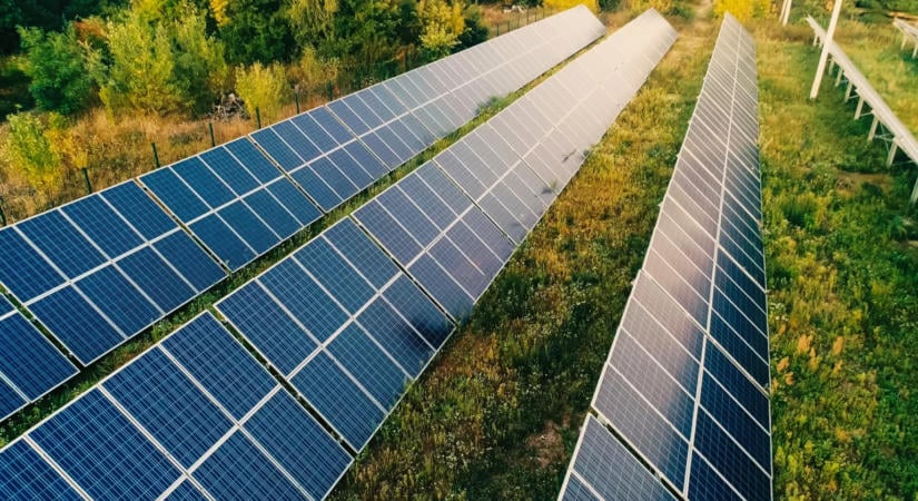Történelmi fordulat az energiatermelésben: a napenergia megelőzte az atomenergiát