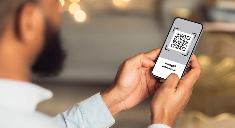 Akadálymentes QR-kódokkal segítik a látássérült vásárlókat