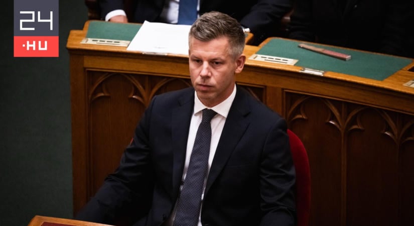 A magyar-székely egységgel és a magyar-bolgár barátsággal indult a parlamenti ülésnap