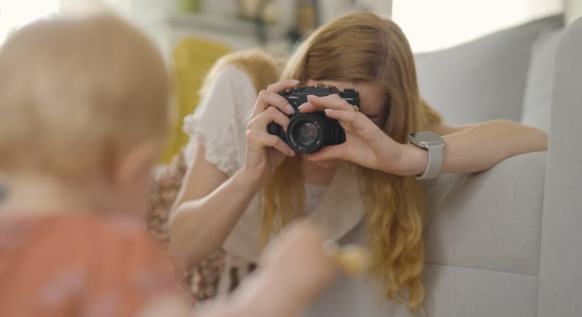 A gyerekes videó nem más, mint kizsákmányolás – Ezért kellene a közösségi médiában betiltani a videókat, amin gyerekek szerepelnek