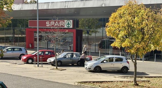 Itt a hosszú hétvége, így lesznek nyitva a boltok
