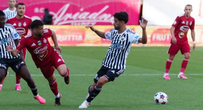Ötezer székely előtt kapta el a vice-bajnokot Sepsi