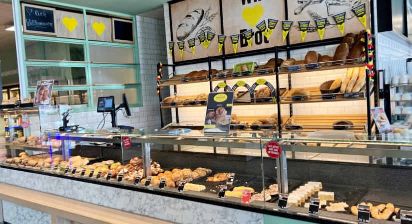 Élelmiszerboltból közösségi tér: 7 ok, amiért a német szupermarketek bővítik foodservice kínálatukat