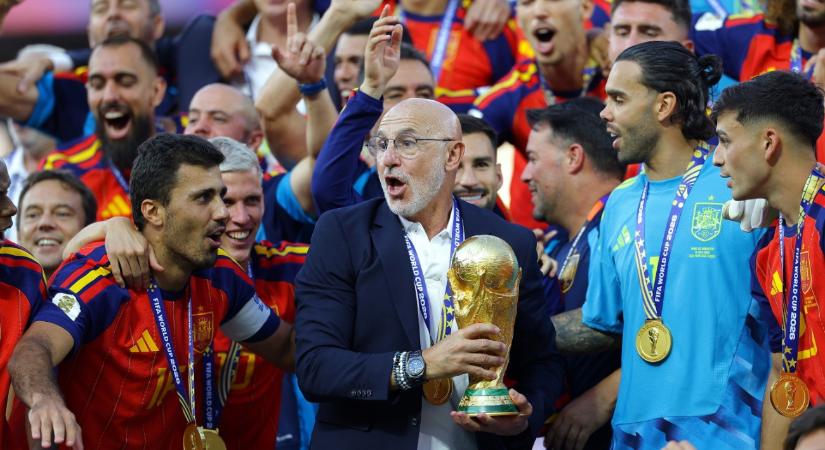 Kemény Dénes szerint a világbajnok spanyol válogatott olyan, mint egy anakonda