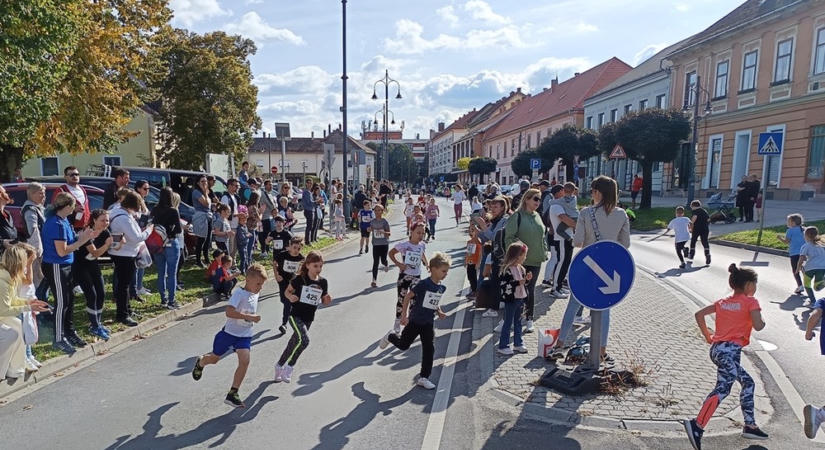 Csatafutás kontra Csakafutás - bűnügyi nyomozás folyik védjegybitorlás miatt