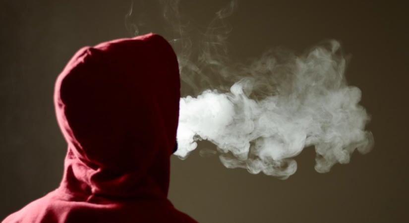 Amire senki nem gondolt, a cigaretta védheti meg az embereket az egyik leggyakoribb idegrendszeri betegségtől