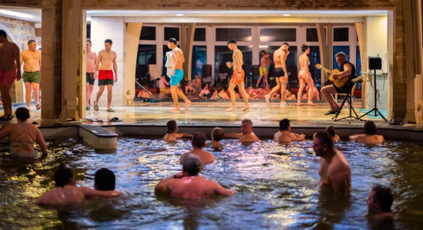 OktóBeer az Aquaticumban