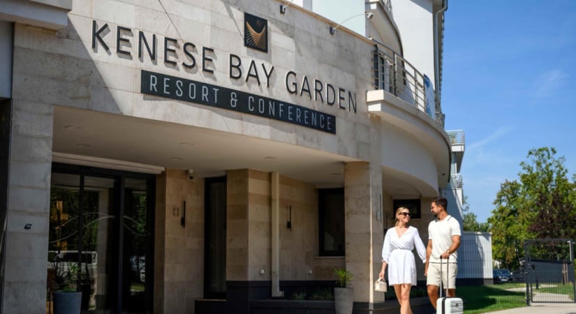 Kenese Bay Garden Resort & Conference****superior