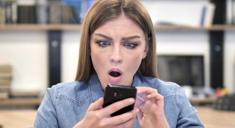 "Még egyszer hátat fordít, én úgy hátba ba..." - botrány a Megasztrában, totál elszabadultak az indulatok