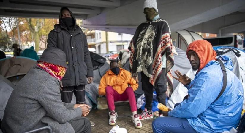 Elbukta a pert Ruanda a brit menekültügyi megállapodás ügyében
