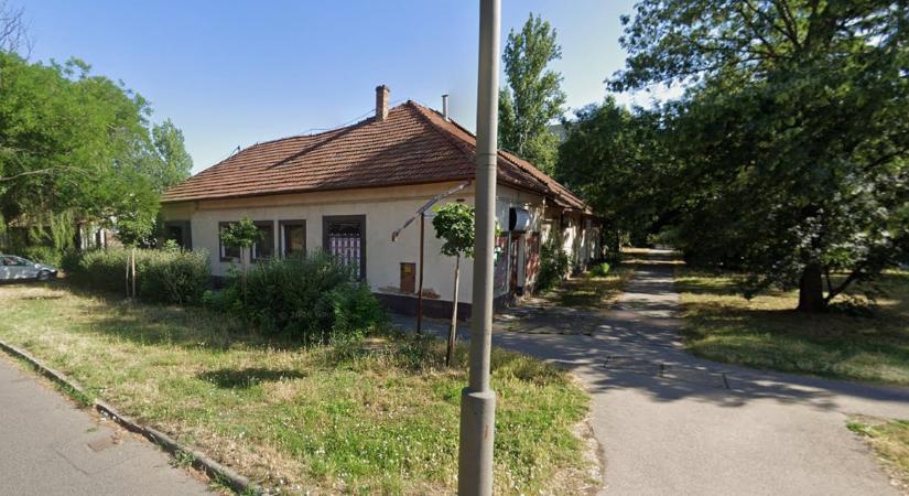 Hajléktalanok költöztek be a népszerű diszkóba Békéscsabán, de már nem sokáig