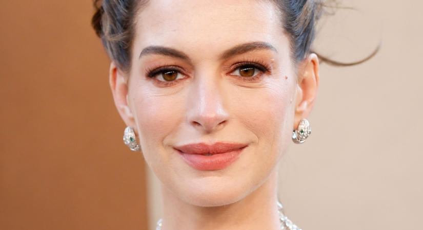 Van, amit sosem akarnak újra látni: a nézők szerint ez Anne Hathaway legrosszabb és legjobb filmje