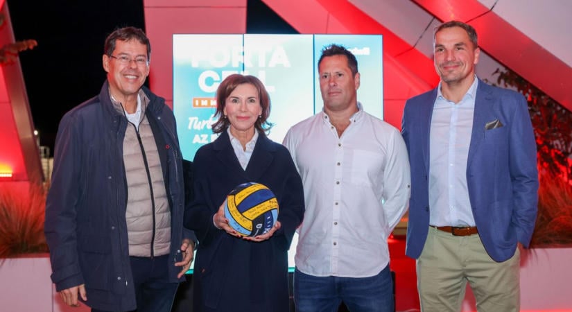 Legjobbjait díjazta a szegedi vízilabdaklub
