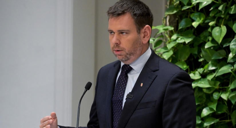 Rendkívüli bejelentéseket tesz Magyar Péter és Vitézy Dávid