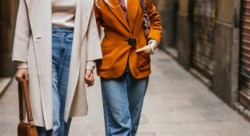 A farmer és blézer örök párosa: így viseld elegánsan idén ősszel