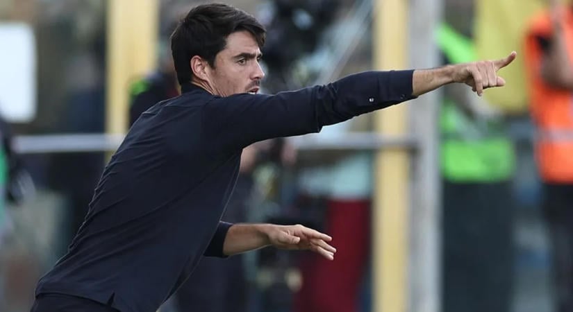 Hiába született meg az első győzelem, edzőt váltott a Parma