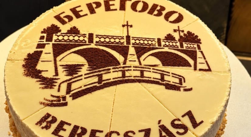 Édes újdonság Beregszászban: megszületett a város saját tortája